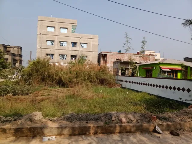 Buy your dream plot on d.h road near joka