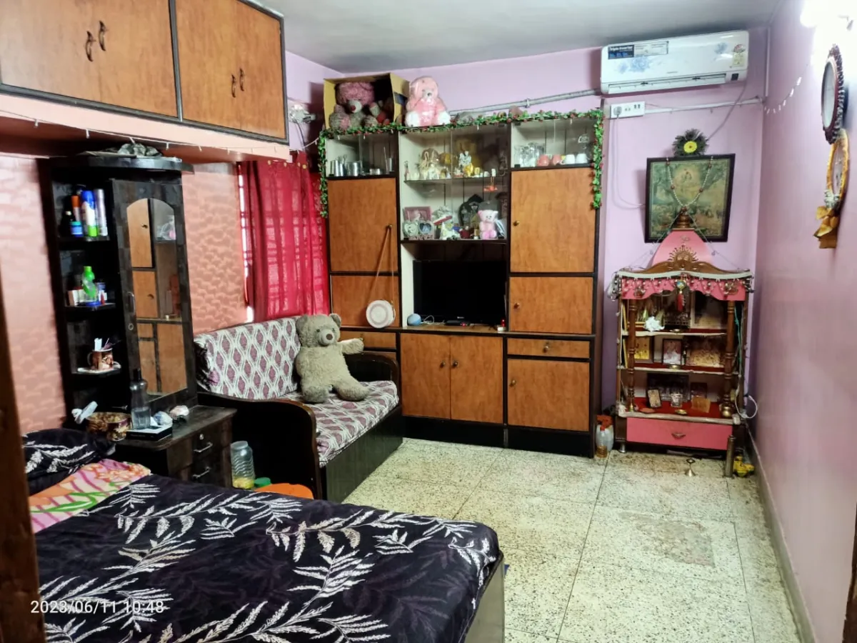 THREE BED ROOMS FLAT FOR SALE AT JANGRA