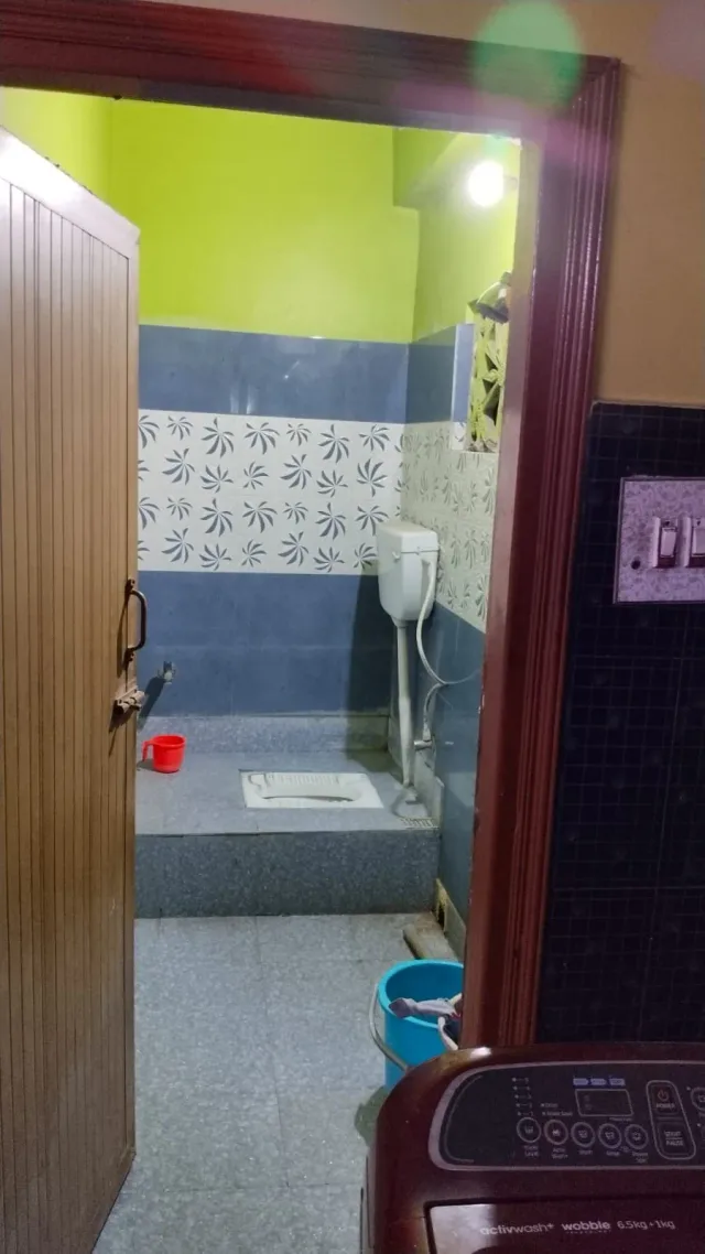 THREE BED ROOMS FLAT FOR SALE AT JANGRA