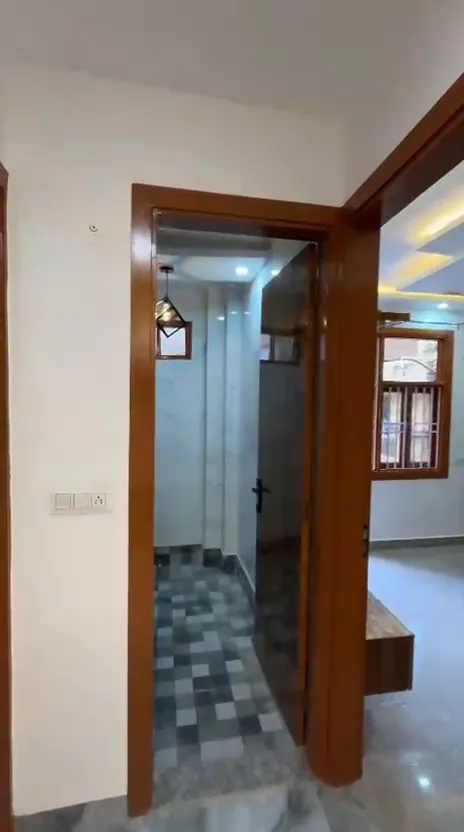 2 BHK Apartment For Sale | 576 Sq Ft in Dwarka Mor, New Delhi