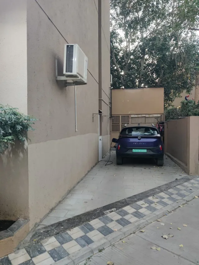3 BHK Apartment For Sale | 2500 Sq Ft in Naroda, Ahmedabad