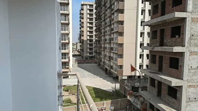 1450 Sq Ft 3 BHK Apartment For Sale in Anisabad, Patna