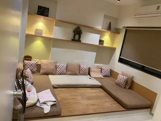 2700 Sq Ft 3 BHK Apartment For Sale in Satellite, Ahmedabad