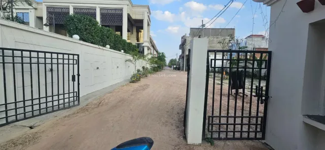 1100 sq.ft residential plot